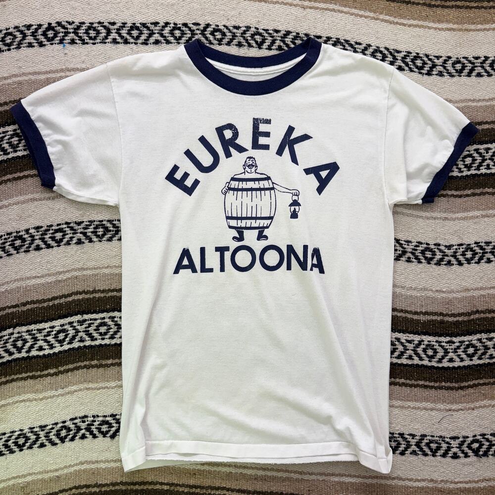 Vintage 1970's Eureka Altoona White Blue Barrel Pub Bar Ringer Shirt Sz Large
